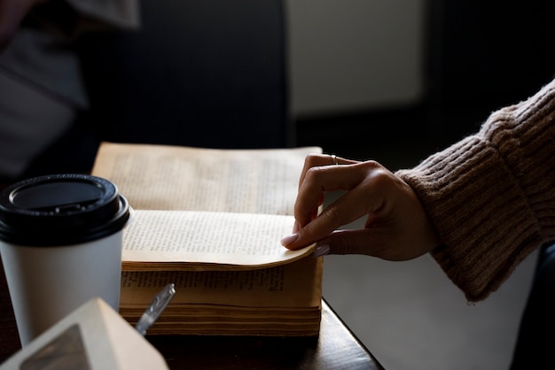 历史上与诸葛亮齐名的是谁